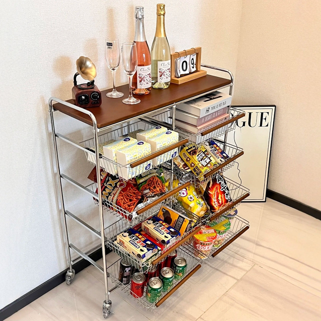 Medieval style storage trolley - đánh giá và giá Food Storage Medieval